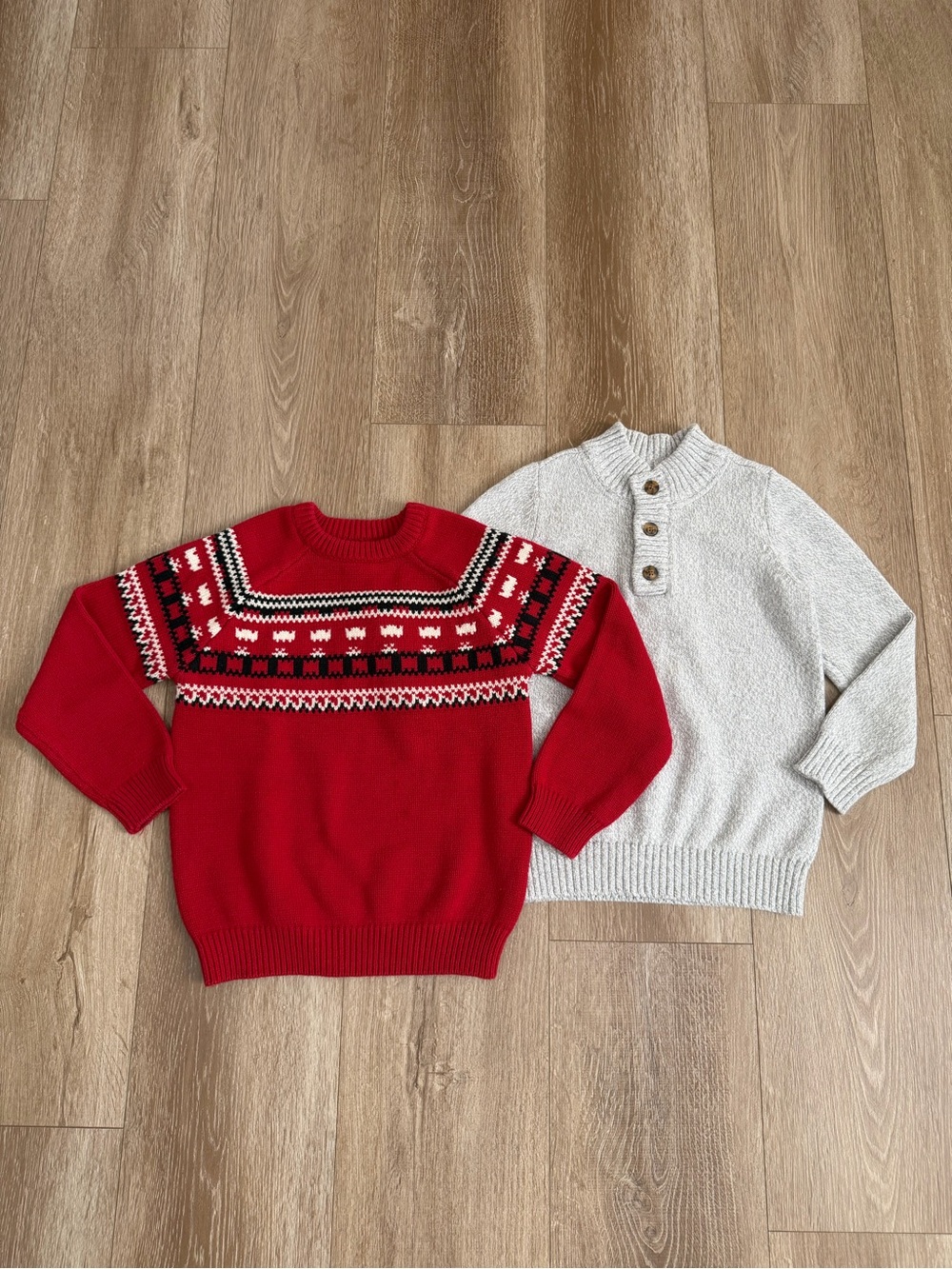 BUNDLE (2) Sweater Knit Red Grey Festive Holiday Classic Style Kids Boys Size 6